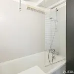 Charming In The 4th District Of Apartamento